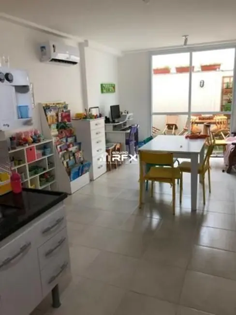 Foto 1 de Sala Comercial com 1 quarto à venda, 30m2 em São Francisco, Niteroi - RJ