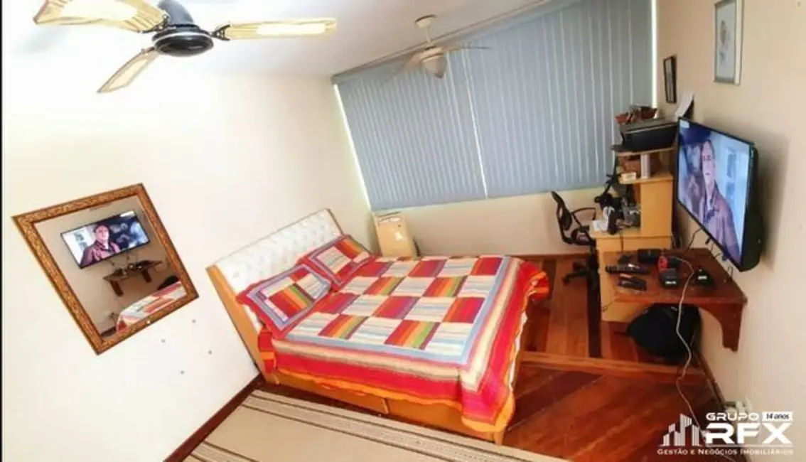 Foto 8 de Casa de Condomínio com 6 quartos para alugar, 277m2 em Niteroi - RJ