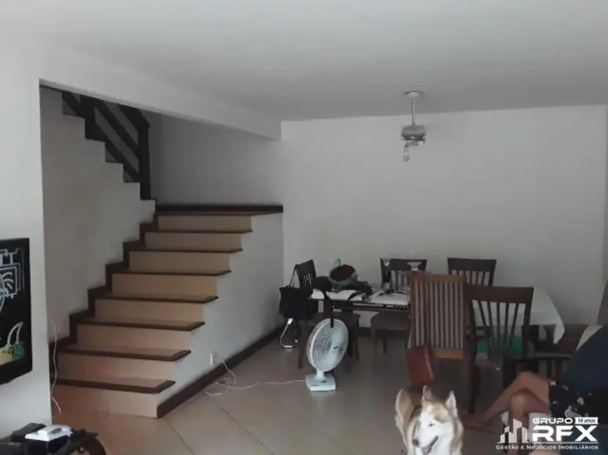 Foto 4 de Casa com 3 quartos à venda, 220m2 em São Francisco, Niteroi - RJ