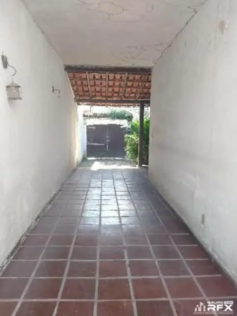 Foto 4 de Casa com 4 quartos à venda, 200m2 em Piratininga, Niteroi - RJ