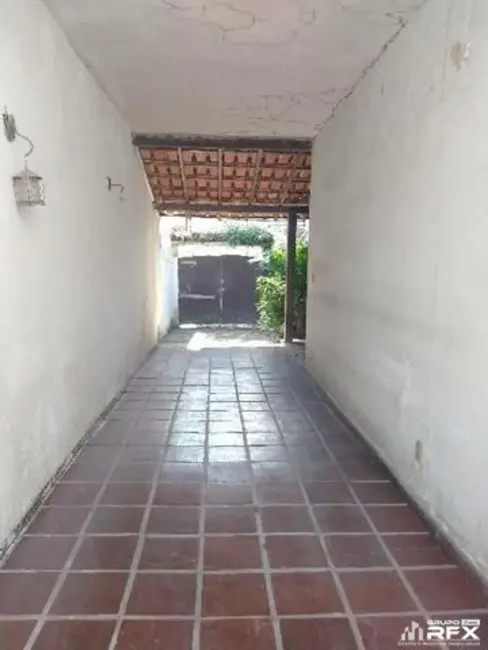 Foto 4 de Casa com 4 quartos à venda, 200m2 em Piratininga, Niteroi - RJ