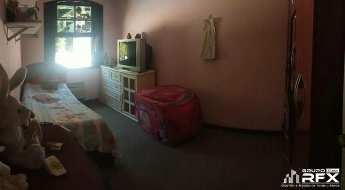 Foto 8 de Casa com 4 quartos à venda, 200m2 em Piratininga, Niteroi - RJ