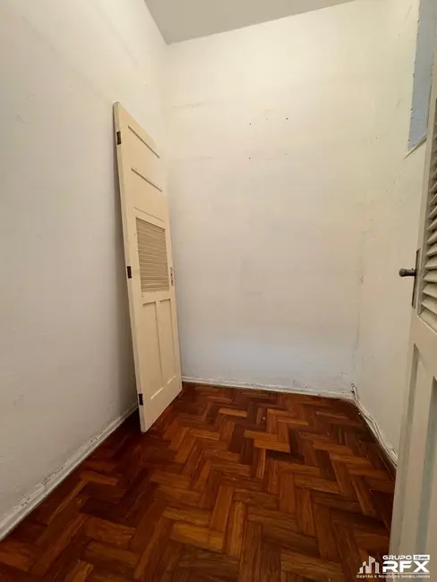 Apartamento com 2 quartos à venda, 90m2 em Icaraí, Niteroi - RJ - imagem 9 Foto 9 de Apartamento com 2 quartos à venda, 90m2 em Icaraí, Niteroi - RJ