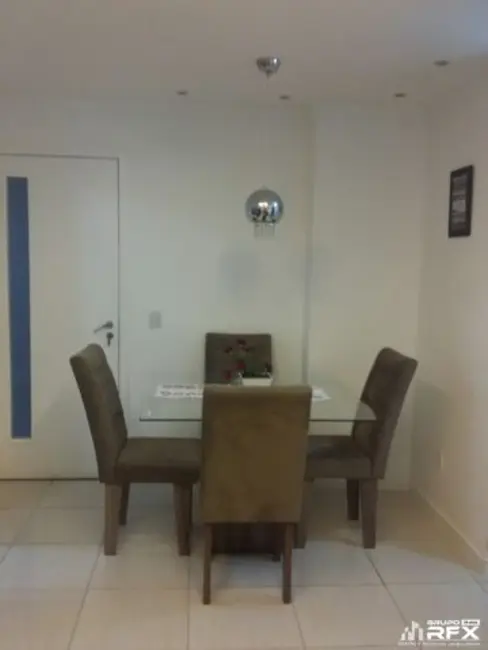 Foto 6 de Apartamento com 2 quartos à venda, 61m2 em Sao Goncalo - RJ