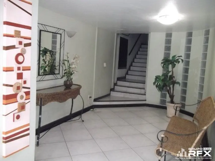 Apartamento com 2 quartos à venda, 70m2 em Icaraí, Niteroi - RJ - imagem 7 Foto 7 de Apartamento com 2 quartos à venda, 70m2 em Icaraí, Niteroi - RJ