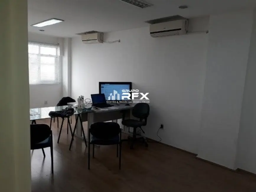 Foto 1 de Sala Comercial com 1 quarto à venda, 120m2 em Centro, Niteroi - RJ