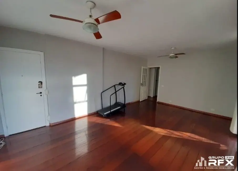 Foto 3 de Apartamento com 3 quartos à venda, 130m2 em Icaraí, Niteroi - RJ