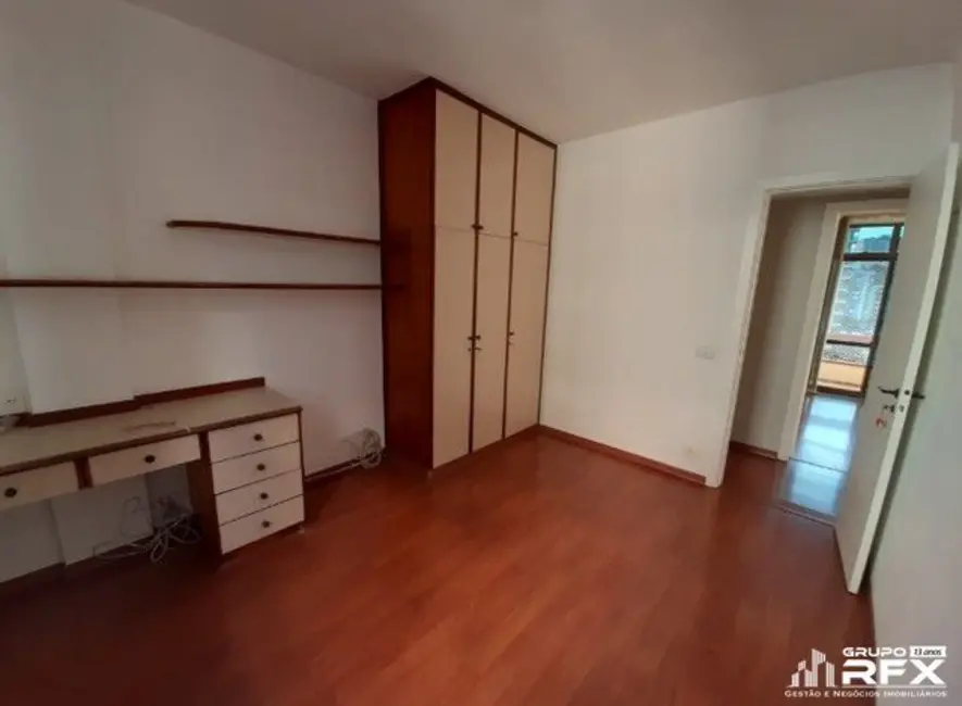 Apartamento com 3 quartos à venda, 130m2 em Icaraí, Niteroi - RJ - imagem 9 Foto 9 de Apartamento com 3 quartos à venda, 130m2 em Icaraí, Niteroi - RJ