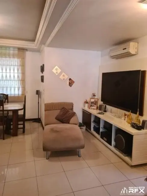 Foto 6 de Casa com 3 quartos à venda, 160m2 em Serra Grande, Niteroi - RJ