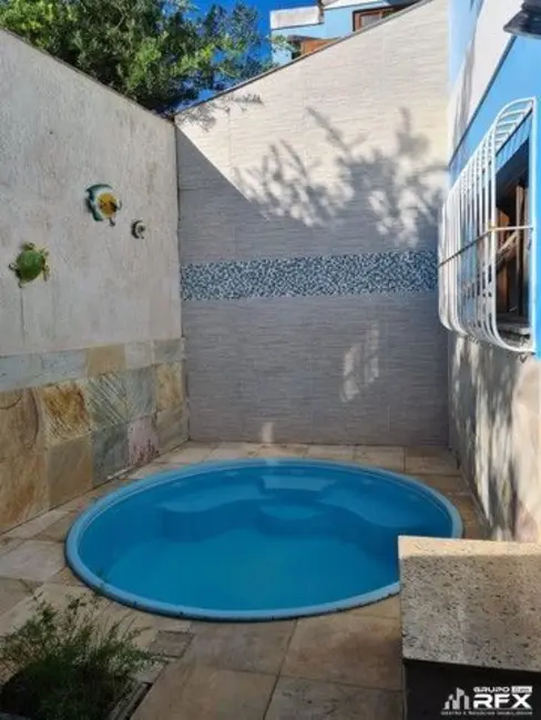 Foto 4 de Casa com 3 quartos à venda, 160m2 em Serra Grande, Niteroi - RJ