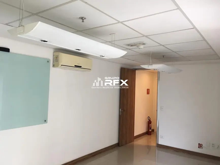 Foto 2 de Sala Comercial com 1 quarto à venda, 36m2 em Icaraí, Niteroi - RJ