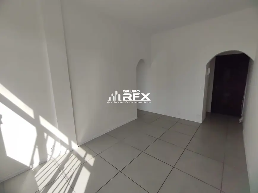 Foto 2 de Apartamento com 1 quarto à venda, 50m2 em Centro, Niteroi - RJ