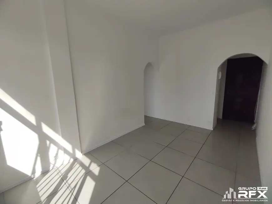 Foto 2 de Apartamento com 1 quarto à venda, 50m2 em Centro, Niteroi - RJ