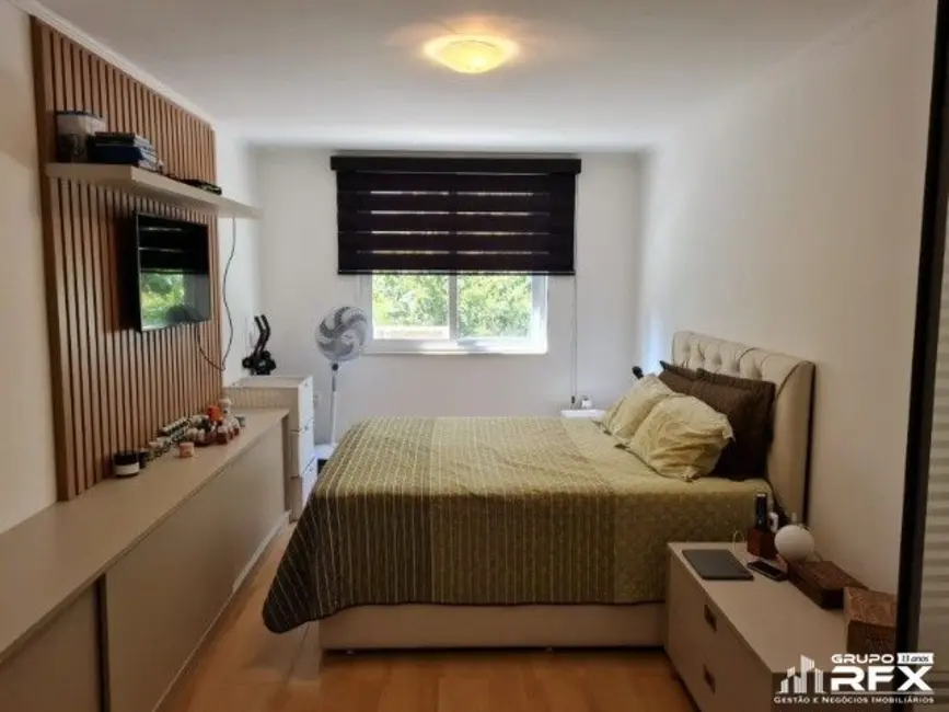 Foto 3 de Apartamento com 3 quartos à venda, 140m2 em Icaraí, Niteroi - RJ