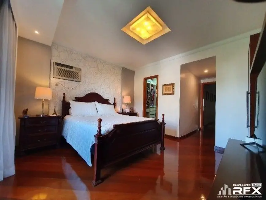 Apartamento com 3 quartos à venda, 215m2 em Santa Rosa, Niteroi - RJ - imagem 6 Foto 6 de Apartamento com 3 quartos à venda, 215m2 em Santa Rosa, Niteroi - RJ