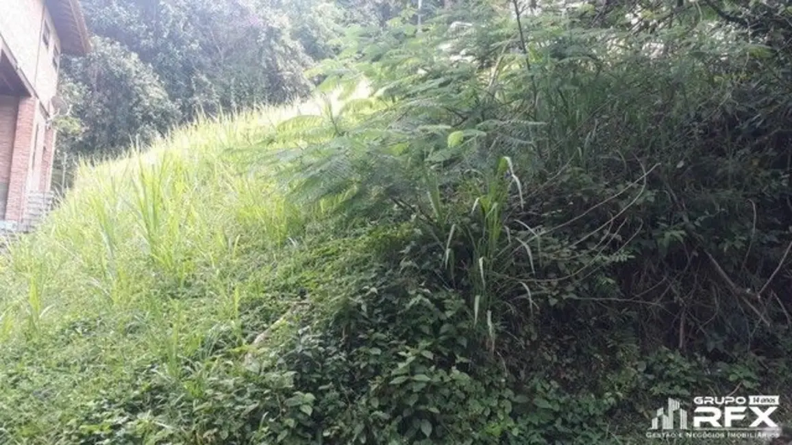 Foto 3 de Terreno / Lote à venda, 585m2 em Serra Grande, Niteroi - RJ