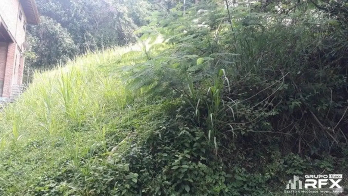 Foto 3 de Terreno / Lote à venda, 585m2 em Serra Grande, Niteroi - RJ