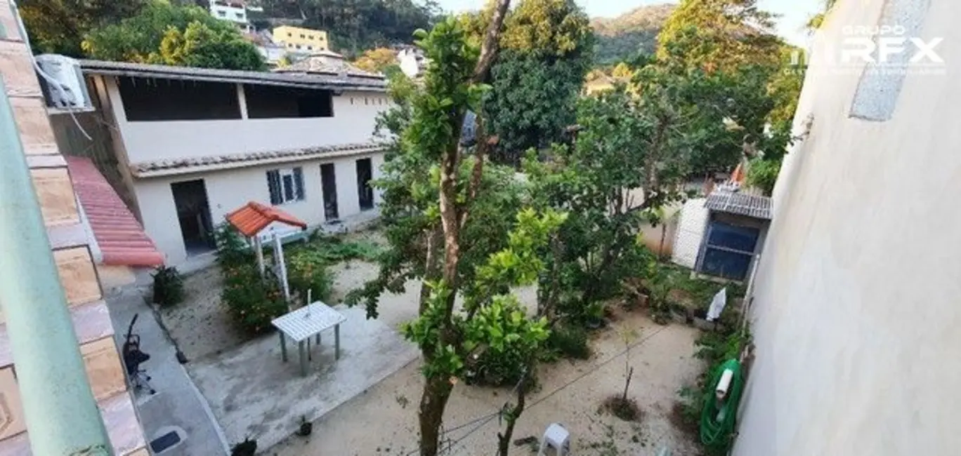 Foto 2 de Casa com 6 quartos à venda, 327m2 em Engenho do Mato, Niteroi - RJ