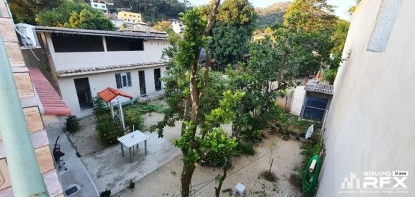Foto 2 de Casa com 6 quartos à venda, 327m2 em Engenho do Mato, Niteroi - RJ