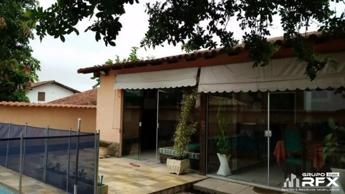 Casa com 3 quartos à venda, 525m2 em Maria Paula, Niteroi - RJ - imagem 2 Foto 2 de Casa com 3 quartos à venda, 525m2 em Maria Paula, Niteroi - RJ