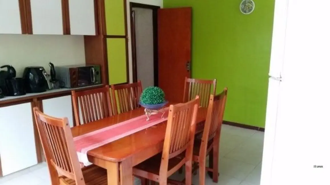 Casa com 3 quartos à venda, 525m2 em Maria Paula, Niteroi - RJ - imagem 4 Foto 4 de Casa com 3 quartos à venda, 525m2 em Maria Paula, Niteroi - RJ