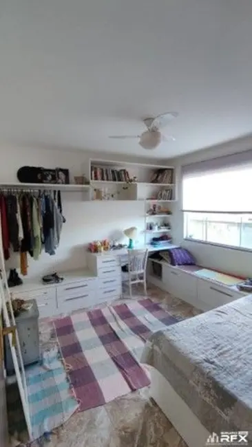 Foto 7 de Casa com 4 quartos à venda, 240m2 em Pindobas, Marica - RJ