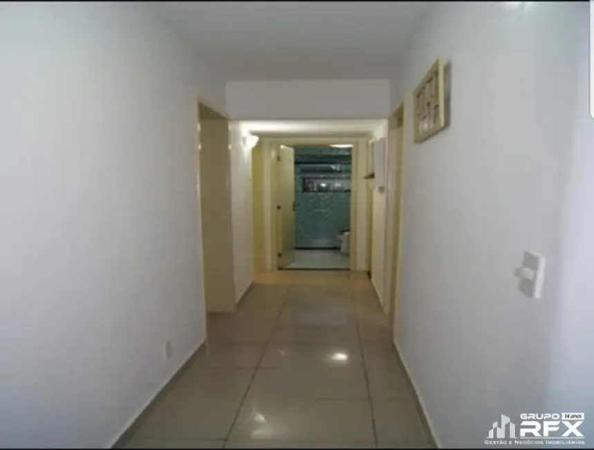 Foto 3 de Apartamento com 3 quartos à venda, 97m2 em Maria Paula, Sao Goncalo - RJ