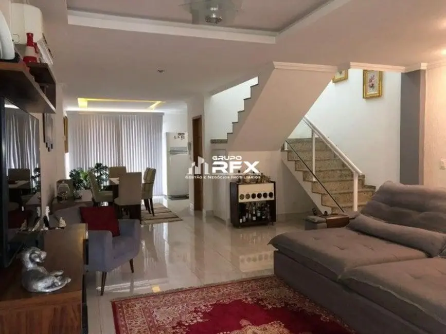 Foto 1 de Casa com 3 quartos à venda, 167m2 em Piratininga, Niteroi - RJ
