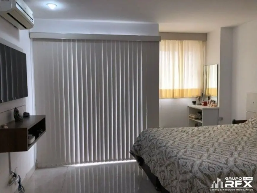 Foto 9 de Casa com 3 quartos à venda, 167m2 em Piratininga, Niteroi - RJ