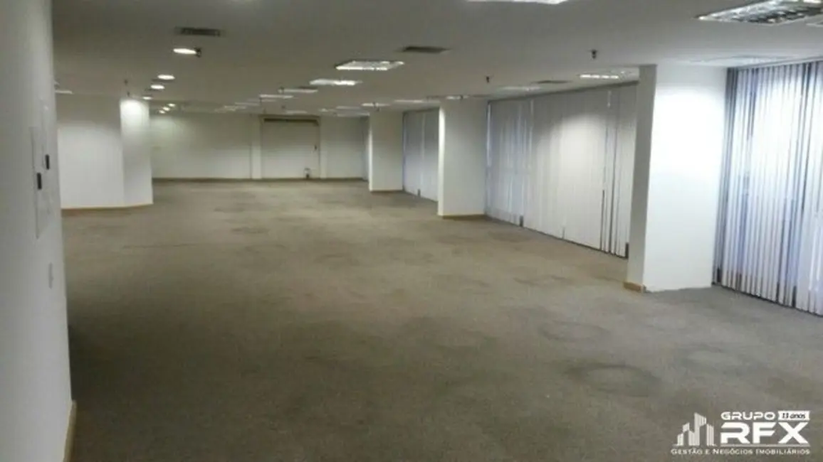 Sala Comercial com 6 quartos para alugar, 1100m2 em Centro, Rio De Janeiro - RJ - imagem 2 Foto 2 de Sala Comercial com 6 quartos para alugar, 1100m2 em Centro, Rio De Janeiro - RJ