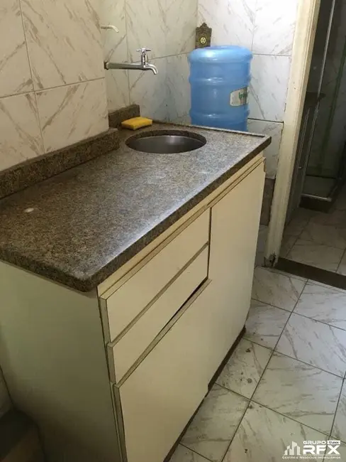 Sala Comercial com 1 quarto à venda, 31m2 em Centro, Niteroi - RJ - imagem 6 Foto 6 de Sala Comercial com 1 quarto à venda, 31m2 em Centro, Niteroi - RJ