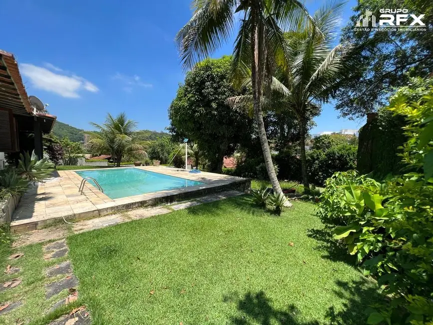 Foto 1 de Casa de Condomínio com 4 quartos à venda, 200m2 em Maria Paula, Niteroi - RJ