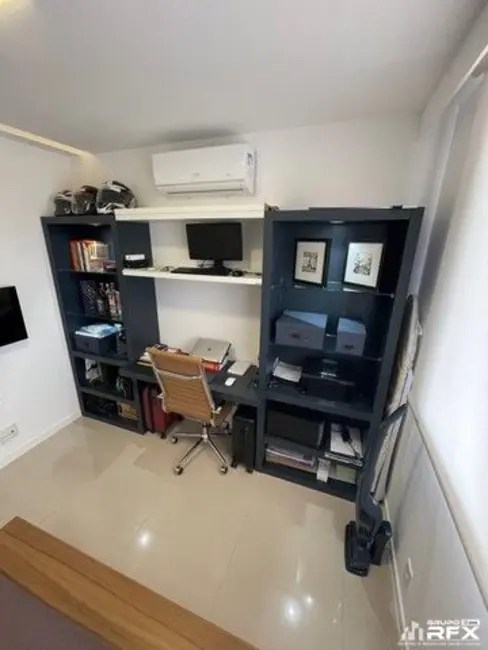 Foto 8 de Apartamento com 2 quartos à venda, 90m2 em Piratininga, Niteroi - RJ