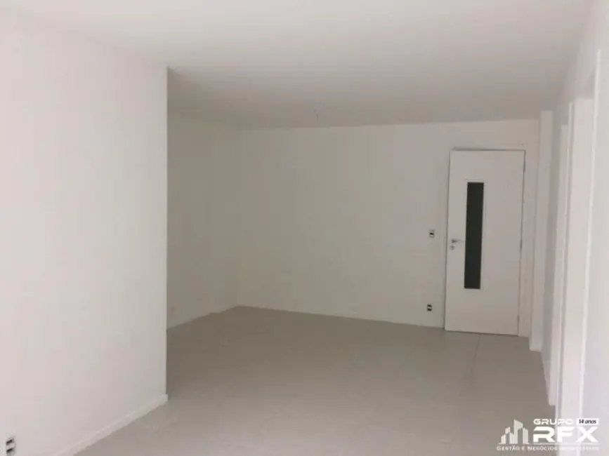 Foto 1 de Apartamento com 2 quartos à venda, 80m2 em São Francisco, Niteroi - RJ