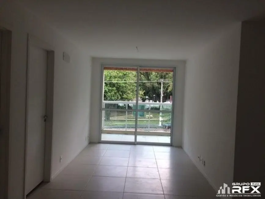 Foto 2 de Apartamento com 2 quartos à venda, 80m2 em São Francisco, Niteroi - RJ