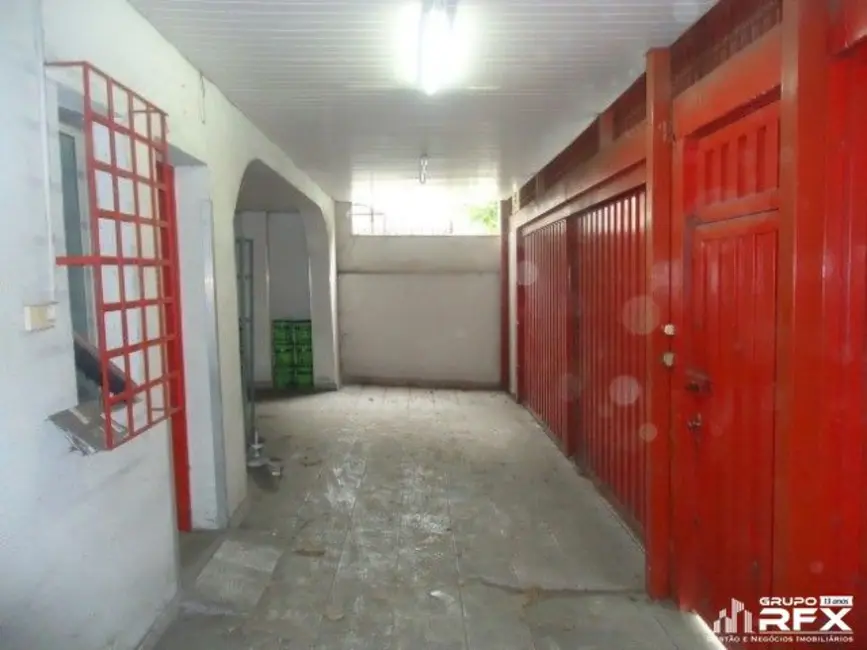 Loja com 12 quartos para alugar, 710m2 em Icaraí, Niteroi - RJ - imagem 4 Foto 4 de Loja com 12 quartos para alugar, 710m2 em Icaraí, Niteroi - RJ