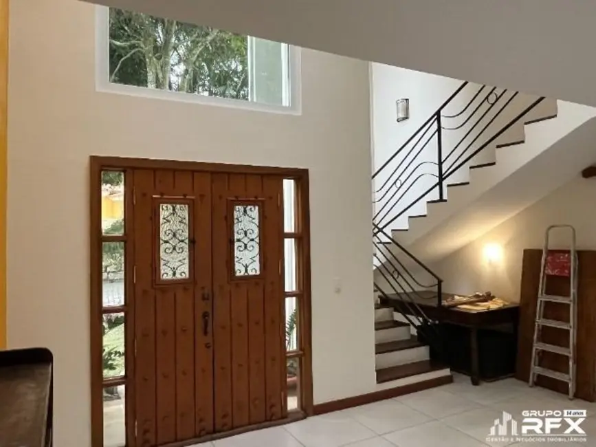 Foto 4 de Casa com 4 quartos à venda, 390m2 em Maceió, Niteroi - RJ