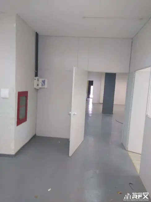 Foto 6 de Loja à venda, 200m2 em Patronato, Sao Goncalo - RJ