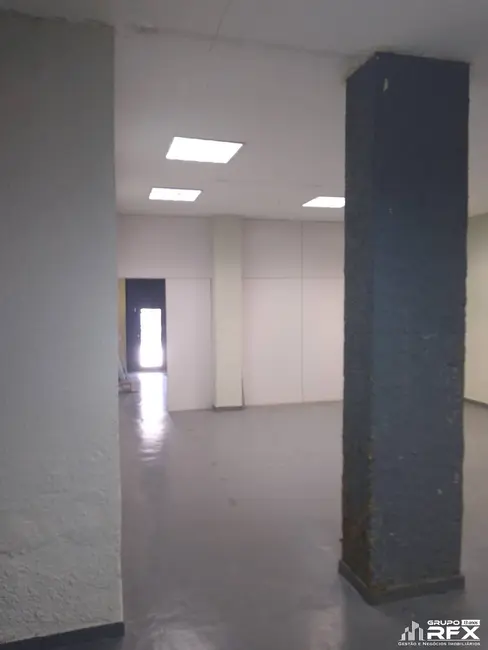 Loja à venda, 200m2 em Patronato, Sao Goncalo - RJ - imagem 5 Foto 5 de Loja à venda, 200m2 em Patronato, Sao Goncalo - RJ