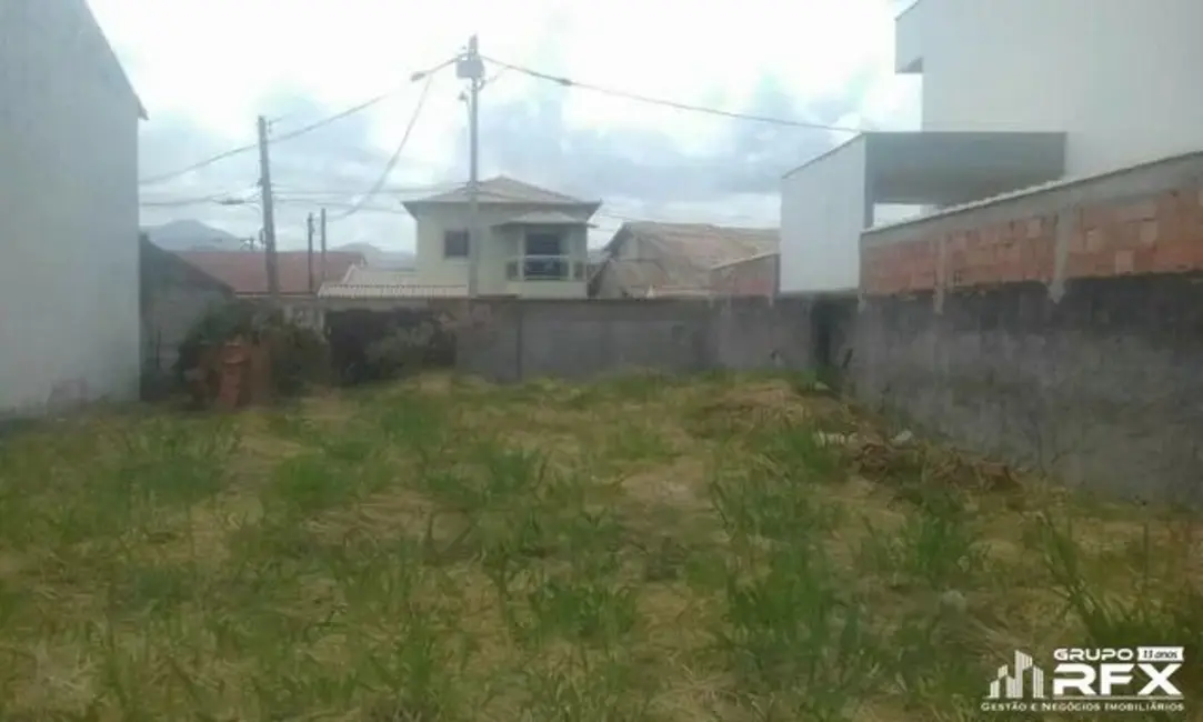 Foto 2 de Terreno / Lote à venda, 360m2 em Centro, Marica - RJ