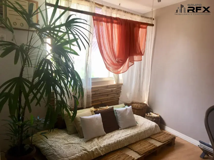 Foto 9 de Apartamento com 2 quartos à venda, 77m2 em Ingá, Niteroi - RJ