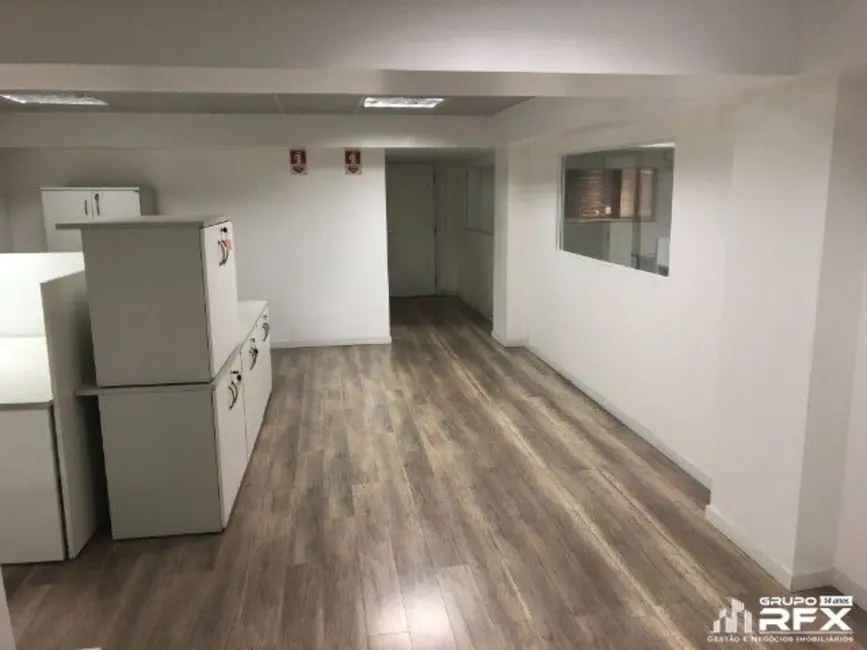 Foto 5 de Prédio Inteiro com 2 quartos para alugar, 2300m2 em Venda da Cruz, Sao Goncalo - RJ