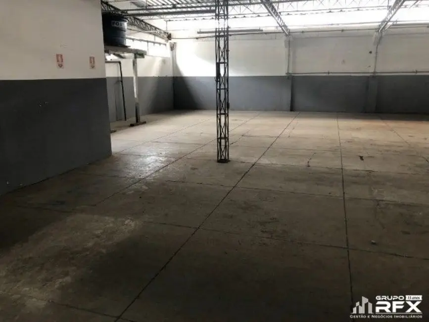 Foto 8 de Prédio Inteiro com 2 quartos para alugar, 2300m2 em Venda da Cruz, Sao Goncalo - RJ