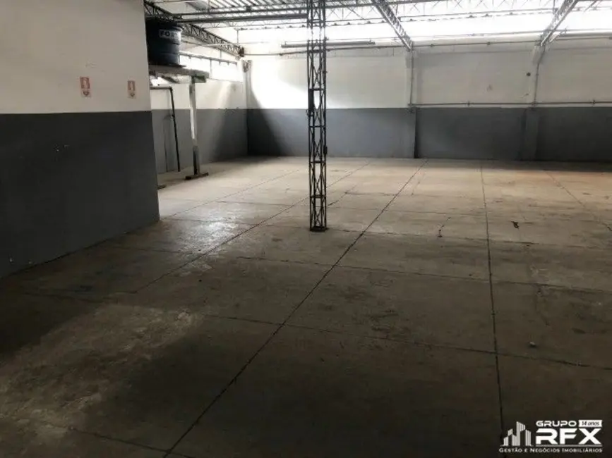 Foto 8 de Prédio Inteiro com 2 quartos para alugar, 2300m2 em Venda da Cruz, Sao Goncalo - RJ