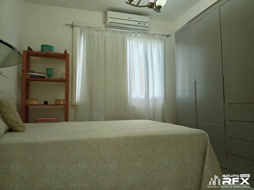 Foto 7 de Apartamento com 2 quartos à venda, 65m2 em Sao Goncalo - RJ