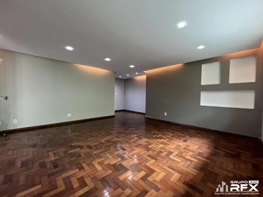 Foto 1 de Casa com 4 quartos à venda, 250m2 em São Francisco, Niteroi - RJ