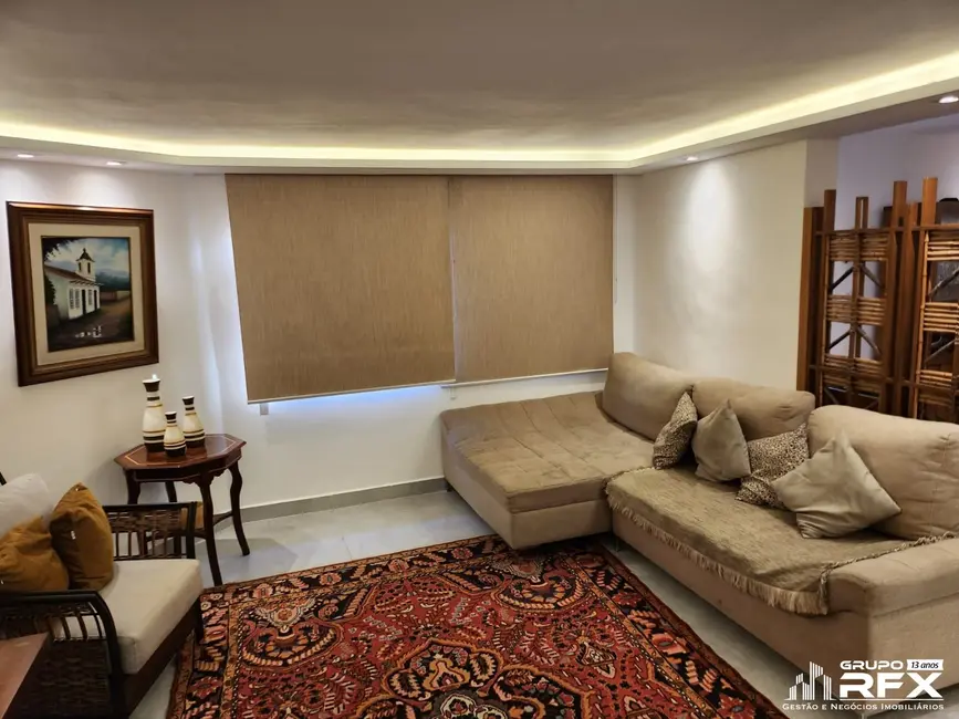 Foto 4 de Casa com 4 quartos à venda, 450m2 em Serra Grande, Niteroi - RJ