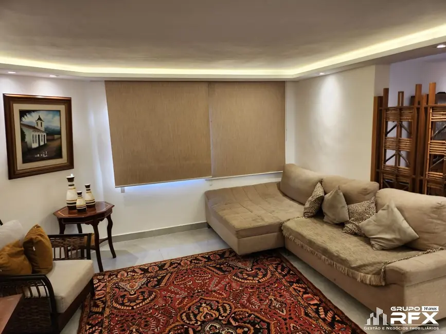 Foto 4 de Casa com 4 quartos à venda, 450m2 em Serra Grande, Niteroi - RJ