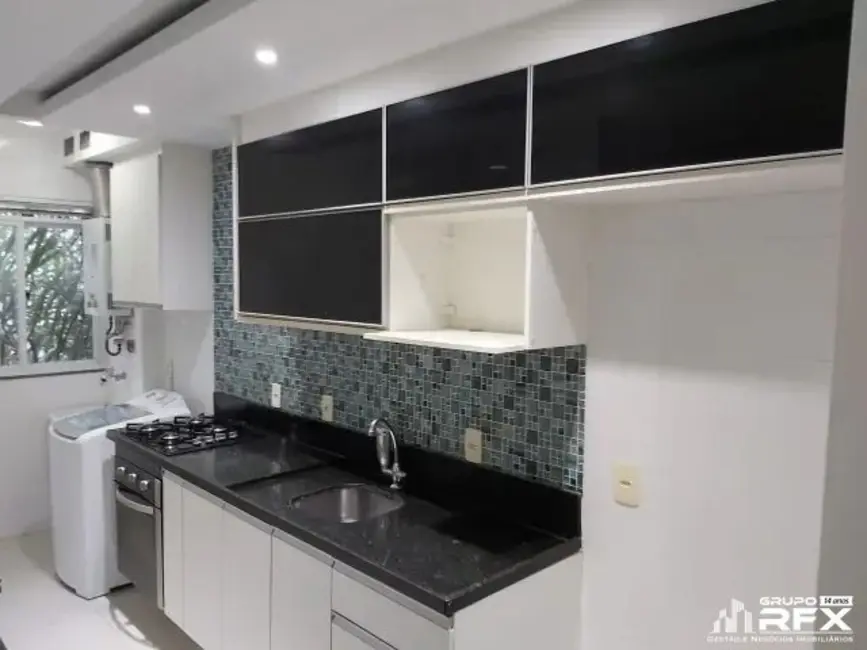 Foto 2 de Apartamento com 3 quartos à venda, 80m2 em Sao Goncalo - RJ