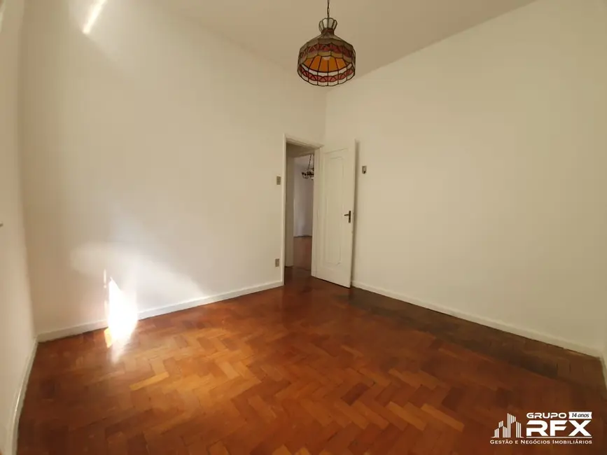 Apartamento com 2 quartos para alugar, 90m2 em Ingá, Niteroi - RJ - imagem 6 Foto 6 de Apartamento com 2 quartos para alugar, 90m2 em Ingá, Niteroi - RJ